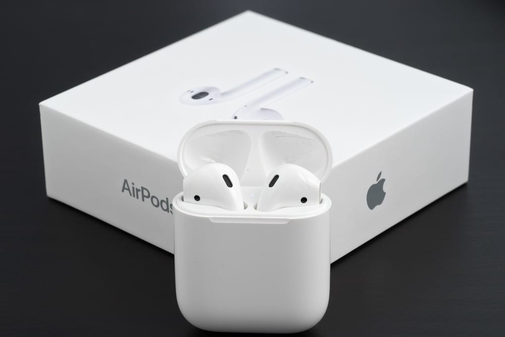 gift guide - airpods