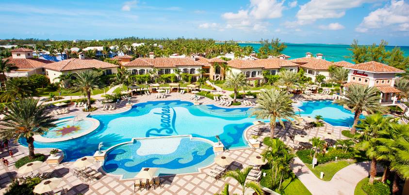 Best Resorts for Groups beaches turks