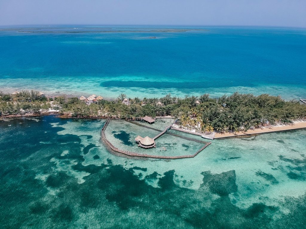 thatch-caye-1-1024x768